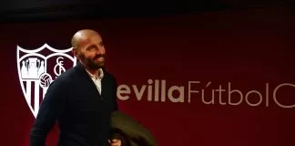 Manolas