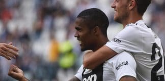 Douglas Costa