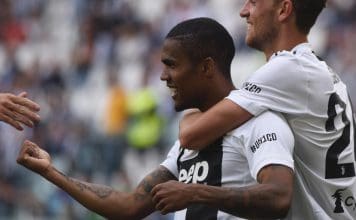 Douglas Costa