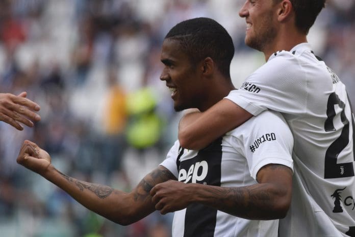 Douglas Costa