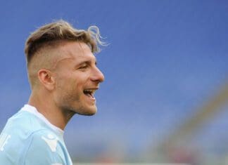 La Lazio vola con Immobile, il Napoli cade nel finale (1-0)