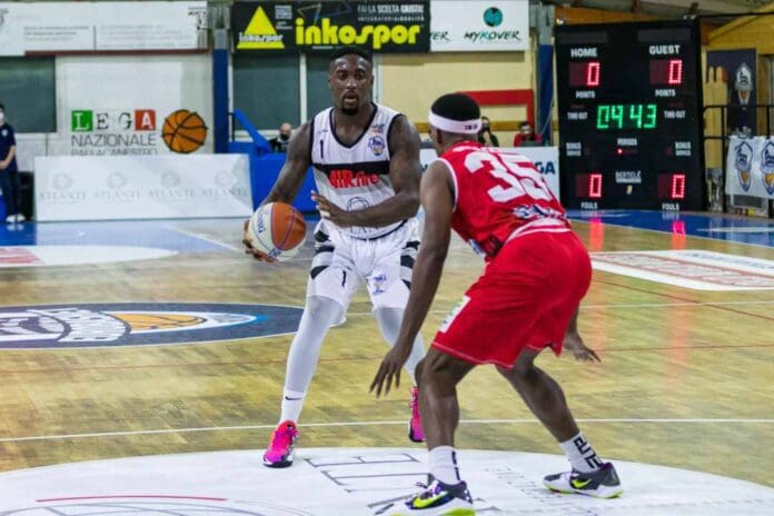 Eurobasket Roma-Cento