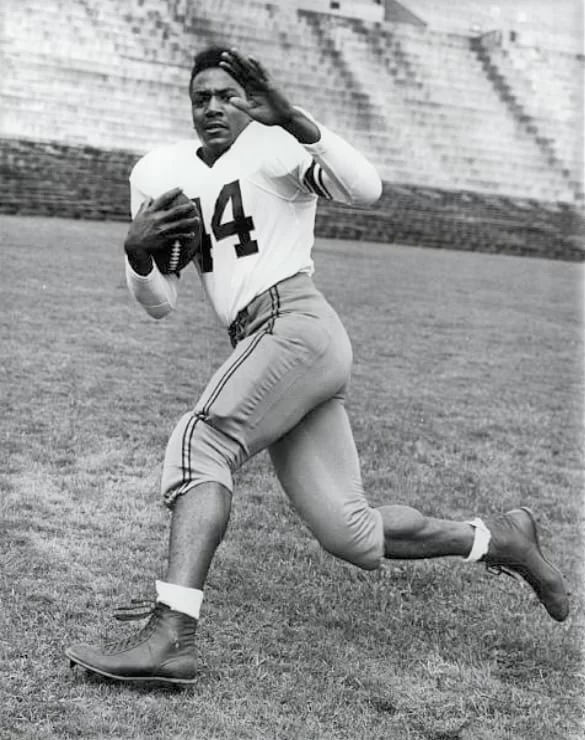 Jim Brown si allena