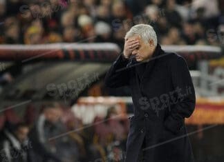 Thiago Motta, che lezione a Mou (2-0): il Bologna vola al quarto posto e stacca Roma e Napoli Mourinho