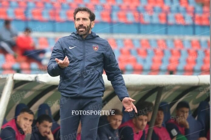 b6440d09 cf19 4cbc 8200 151cc71c93b8