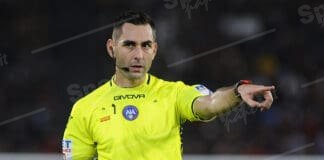 l’arbitro andrea colombo ( foto di salvatore fornelli )