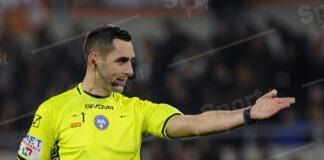l’arbitro andrea colombo ( foto di salvatore fornelli )