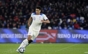 bellingham in azione ( foto di salvatore fornelli )