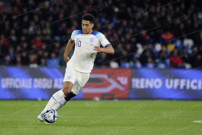 bellingham in azione ( foto di salvatore fornelli )