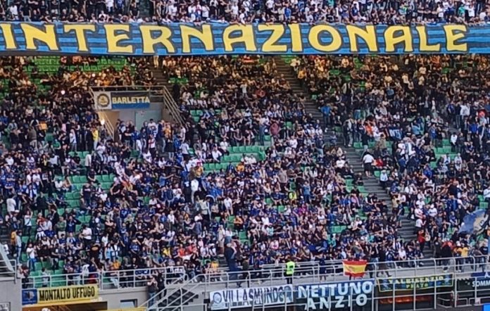 Curva Nord Inter